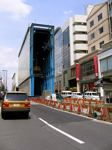 152166168_de3a8cdf46